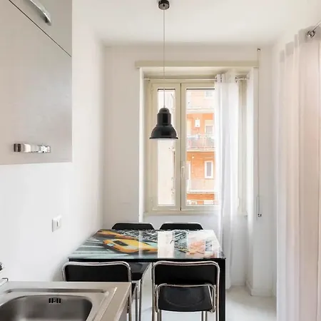 Apartament -stazione Tiburtina•metro•wi-fi•netflix Rzym